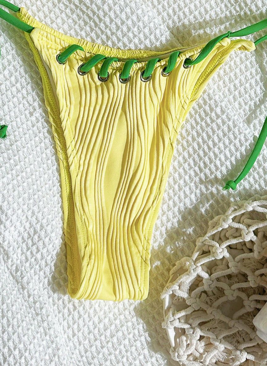 Biquíni Iracema Texturizado Verde e Amarelo com Amarração Trançada, Baha Morenna