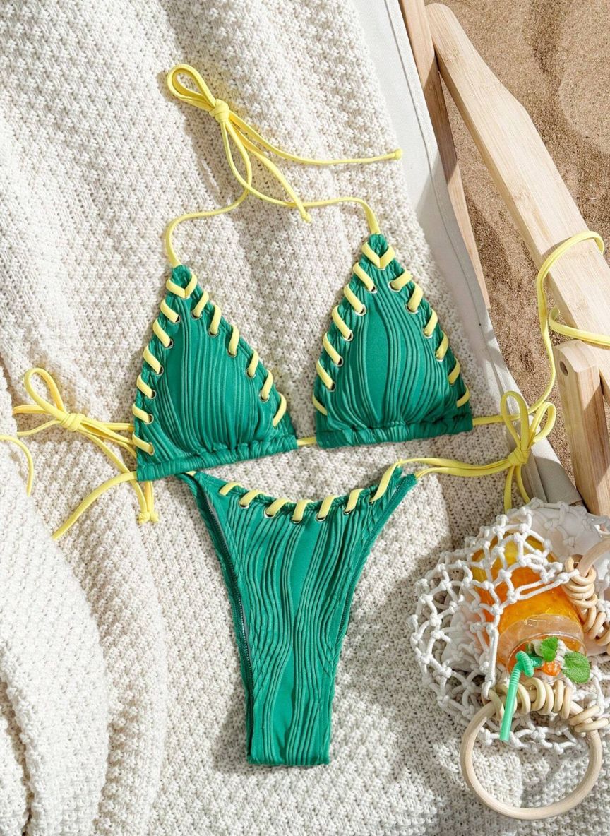 Biquíni Iracema Texturizado Verde e Amarelo com Amarração Trançada, Baha Morenna