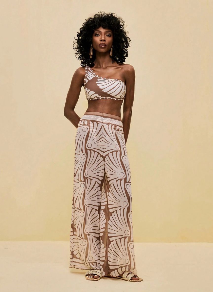 Conjunto Dione Bicolor Biquíni Assimétrico e Calça Pantalona em Tule, Baha Morenna