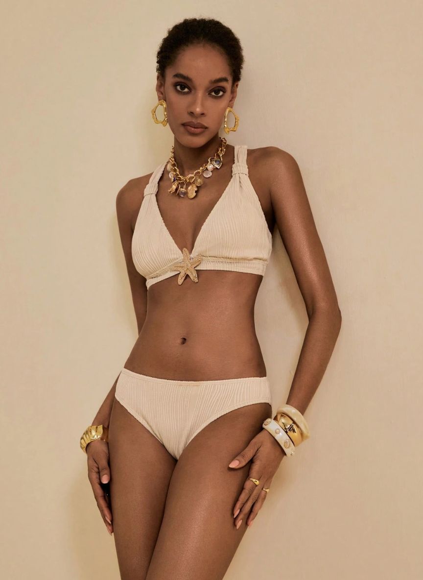 Conjunto Étoile Willow Biquíni Texturizado com Mini Canga Off-White, Baha Morenna