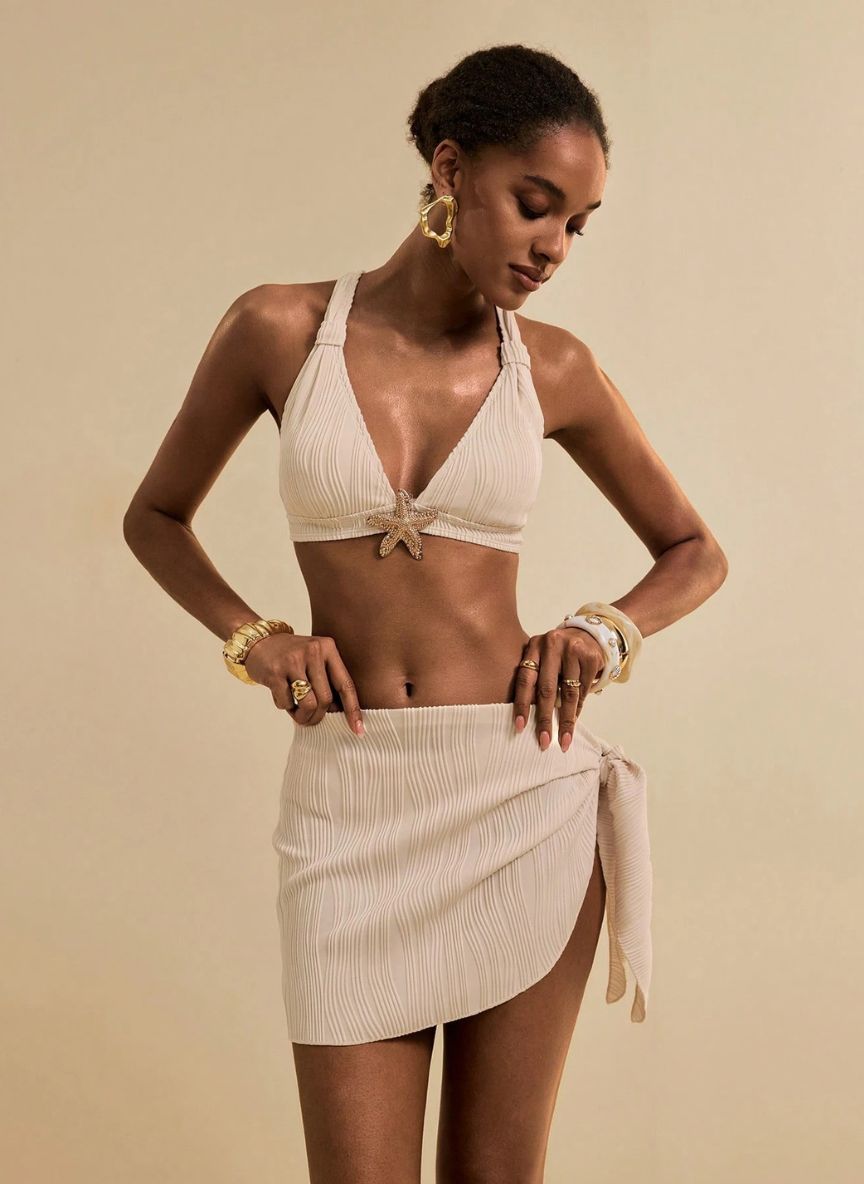 Conjunto Étoile Willow Biquíni Texturizado com Mini Canga Off-White, Baha Morenna
