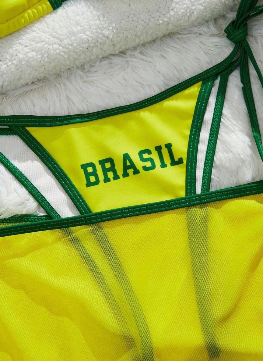 Conjunto Brasil Jurema, Biquíni Cortininha e Mini Saia em Tule Baha Morenna