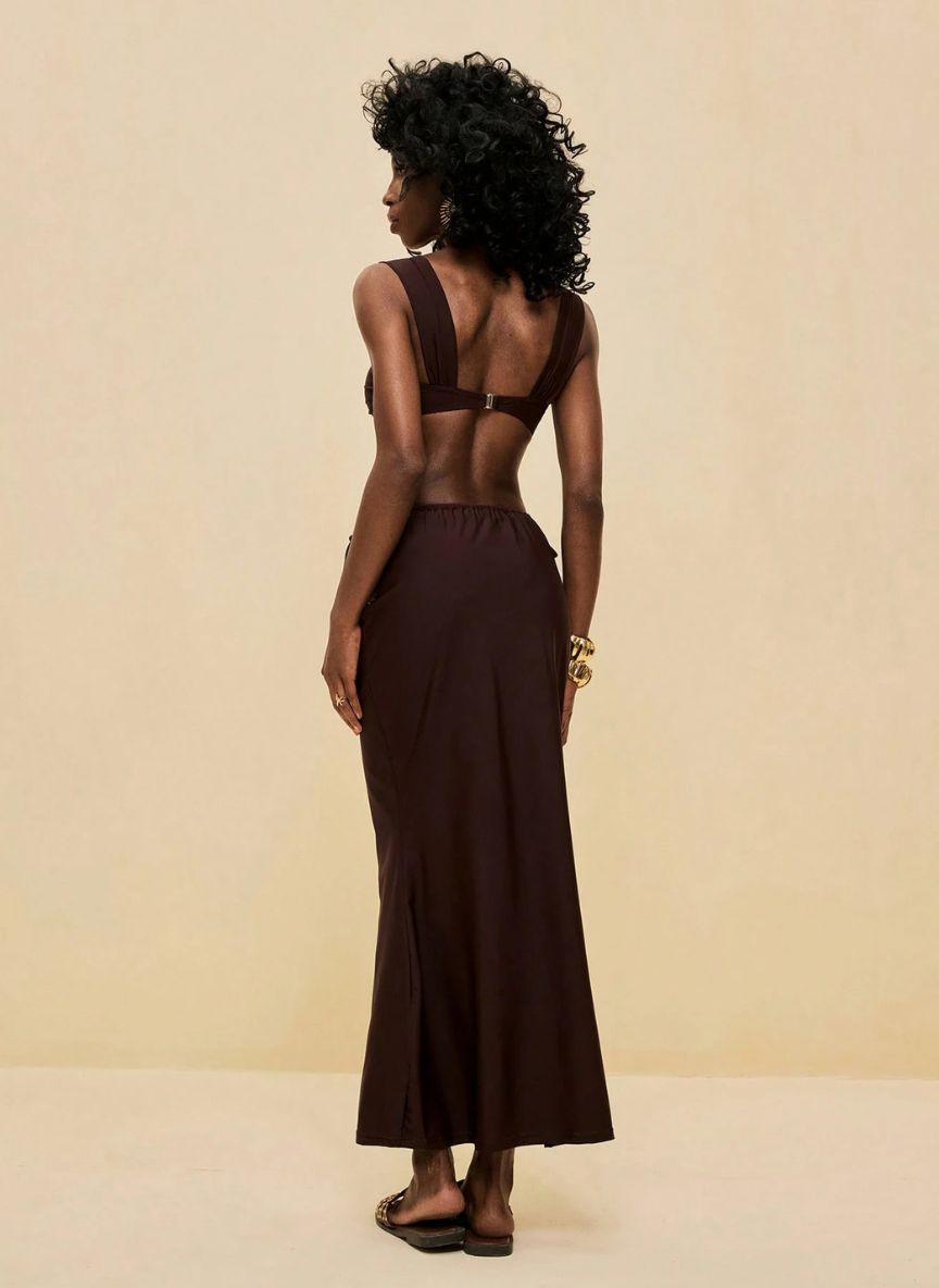 Conjunto Soleil Ella Chocolate Biquíni com Sol Dourado e Saia Longa, Baha Morenna