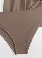 Conjunto Maiô Assimétrico Ully com Saia Degradê Envelope, Baha Morenna
